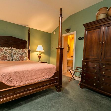 Hidden Garden Cottages & Suites ソーガタック エクステリア 写真