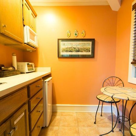 Hidden Garden Cottages & Suites ソーガタック エクステリア 写真