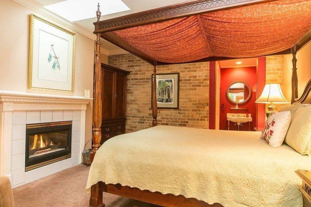 Hidden Garden Cottages & Suites ソーガタック エクステリア 写真