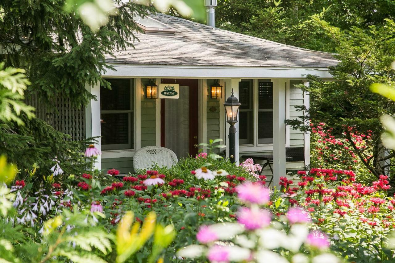 Hidden Garden Cottages & Suites ソーガタック エクステリア 写真